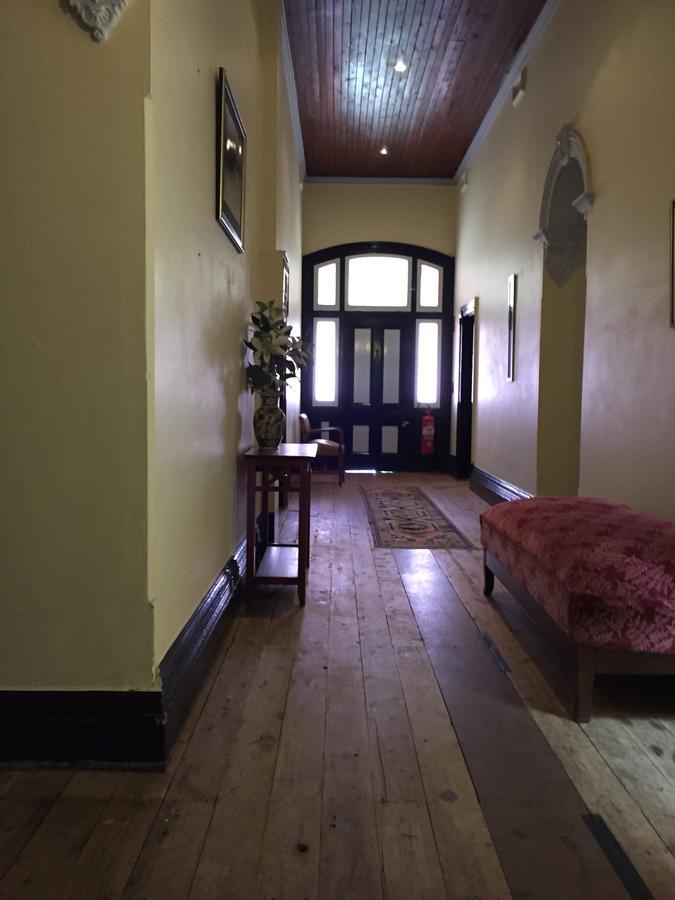 The Victoria Hotel Rutherglen Buitenkant foto